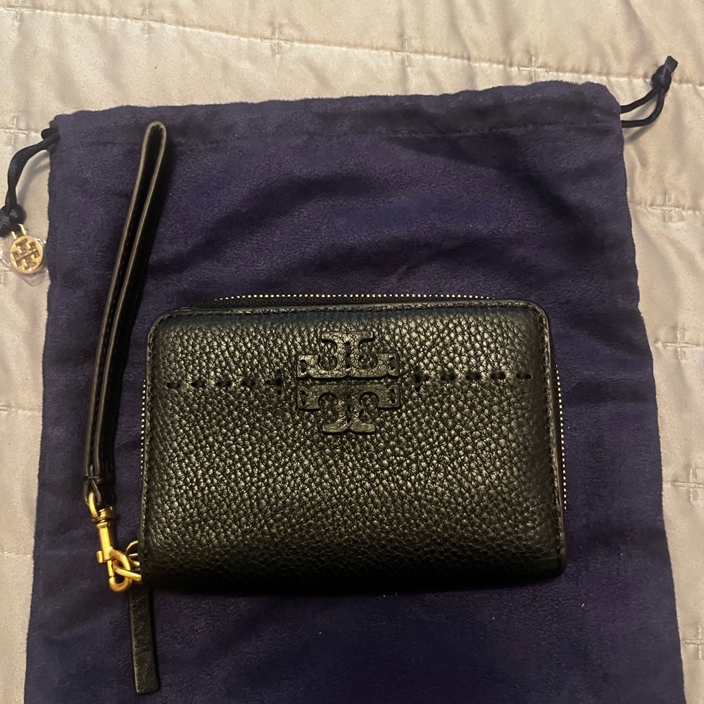 Tory Burch Black Textured Wristlet